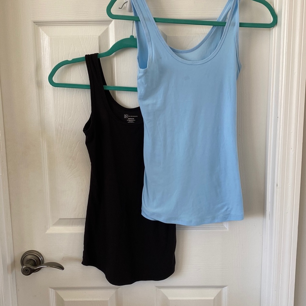 2 Tanktops